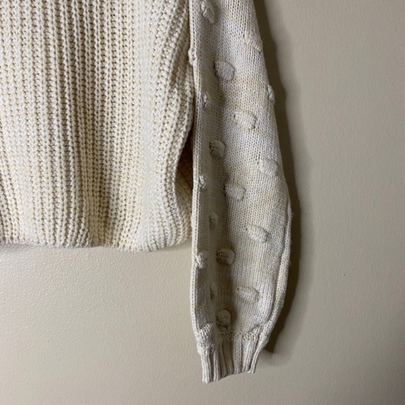 Moon and Madison Knit Sweater Cream Size Large - Picture 3 of 3